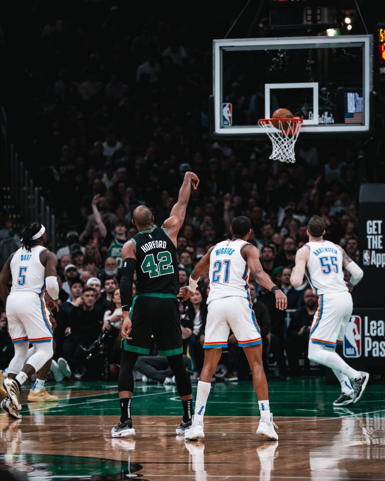 关于魔术险胜刷新队史纪录，塔图姆关键表现点燃全场！的信息